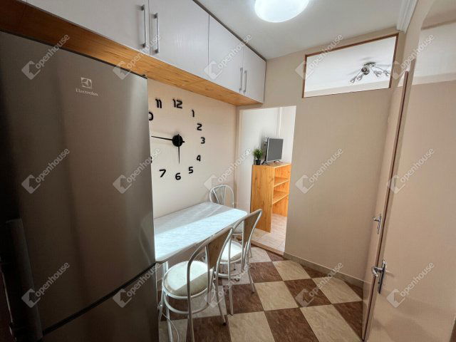 Kiadó panellakás, albérlet, Miskolcon 110 E Ft / hó, 2+1 szobás