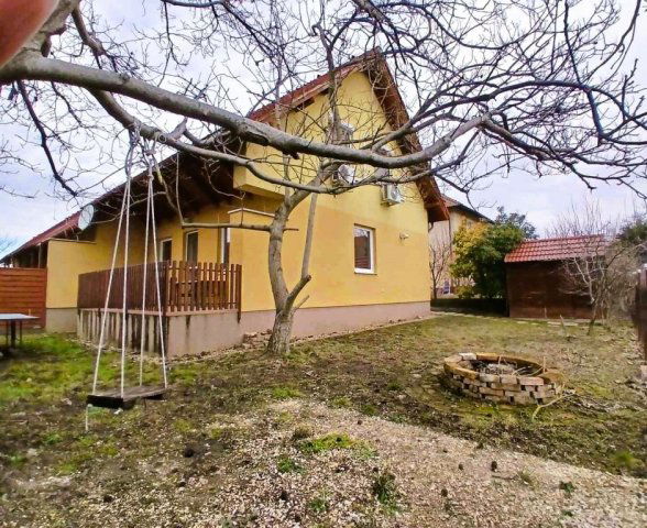 Eladó sorház, Gyömrőn 92.9 M Ft, 5 szobás