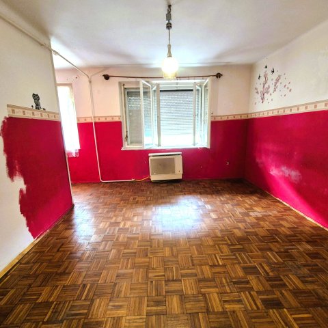 Eladó téglalakás, Kecskeméten 23.3 M Ft, 1+1 szobás