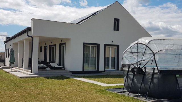 Eladó családi ház, Balatongyörökön 175.95 M Ft, 4 szobás
