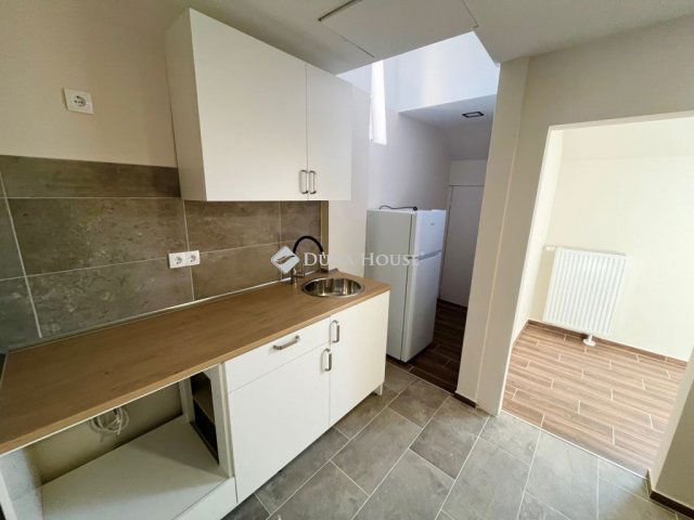 Kiadó téglalakás, albérlet, Székesfehérvárott 225 E Ft / hó