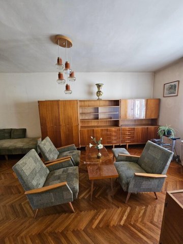 Eladó téglalakás, Egerben 49 M Ft, 2 szobás