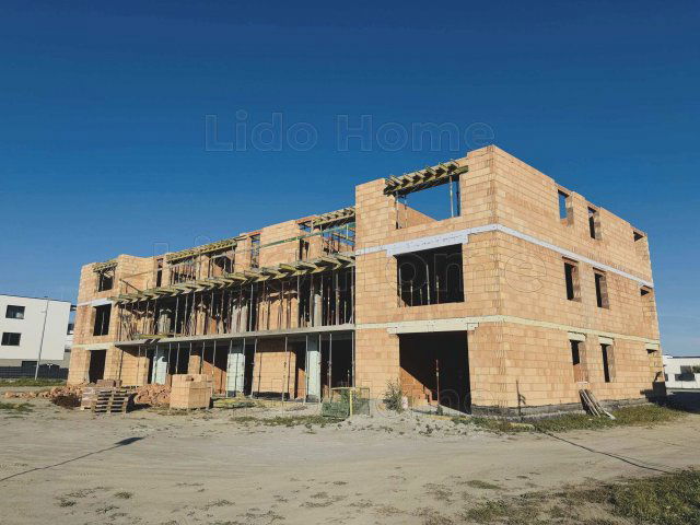 Eladó téglalakás, Győrött 43.945 M Ft, 2 szobás