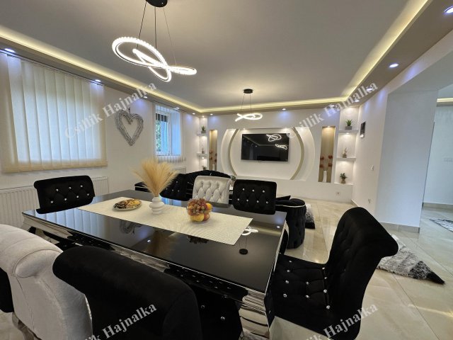 Eladó családi ház, Szolnokon 67.9 M Ft, 3 szobás