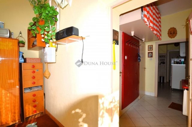 Eladó téglalakás, Veszprémben 55 M Ft, 2 szobás