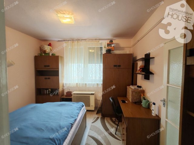 Eladó téglalakás, Kecskeméten 47.5 M Ft, 2 szobás