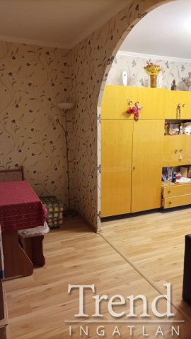 Eladó panellakás, Dunaújvárosban 32.9 M Ft, 2 szobás