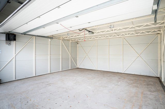 Kiadó garázs, Miskolcon 100 E Ft / hó / költözzbe.hu