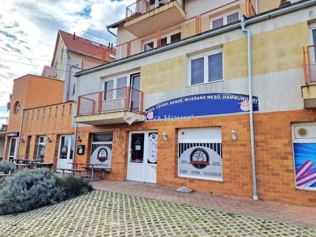 Kiadó üzlethelyiség, Pécsett 250 E Ft / hó