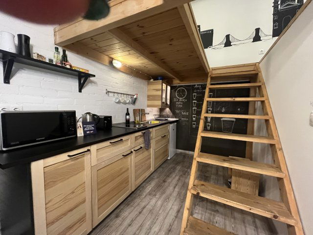 Kiadó téglalakás, albérlet, Budapesten, VI. kerületben