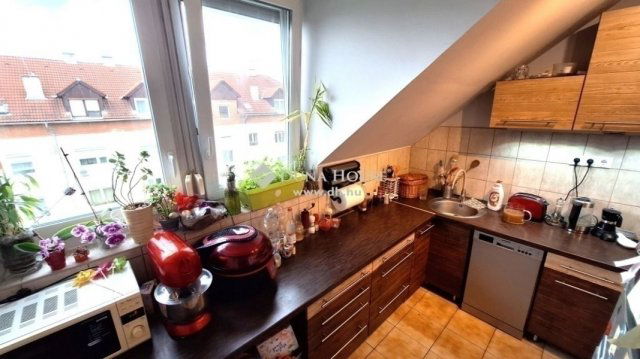 Eladó téglalakás, Budapesten, XIV. kerületben 79.9 M Ft