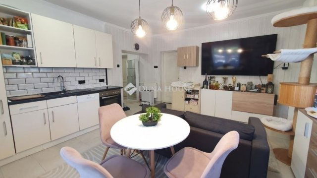 Eladó családi ház, Sülysápon 74.9 M Ft, 3 szobás