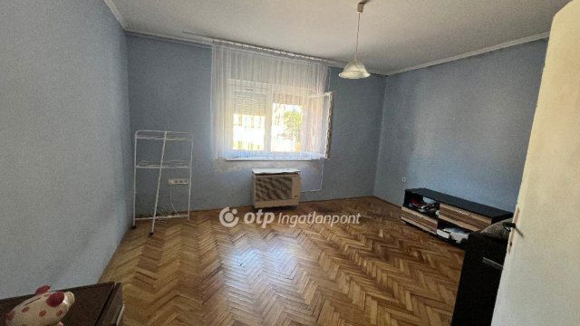 Eladó családi ház, Ugodon 43.9 M Ft, 3 szobás