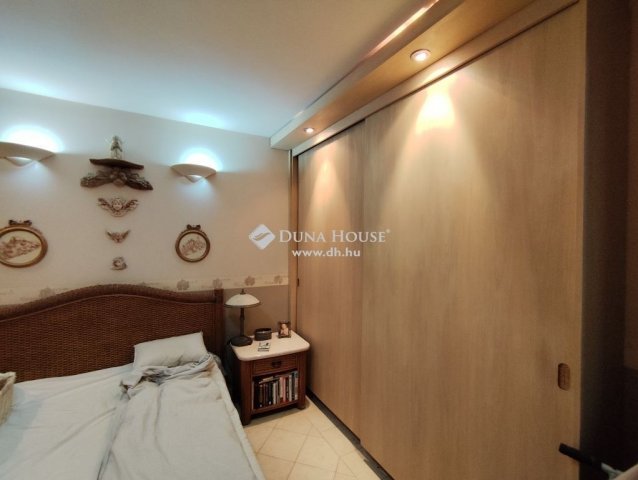 Eladó családi ház, Budapesten, XXI. kerületben 289.9 M Ft