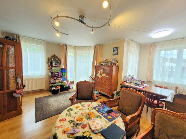Eladó családi ház, Csömörön 132.2 M Ft, 4 szobás