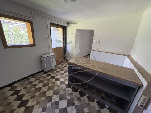 Eladó családi ház, Gyulán 39.99 M Ft, 3 szobás