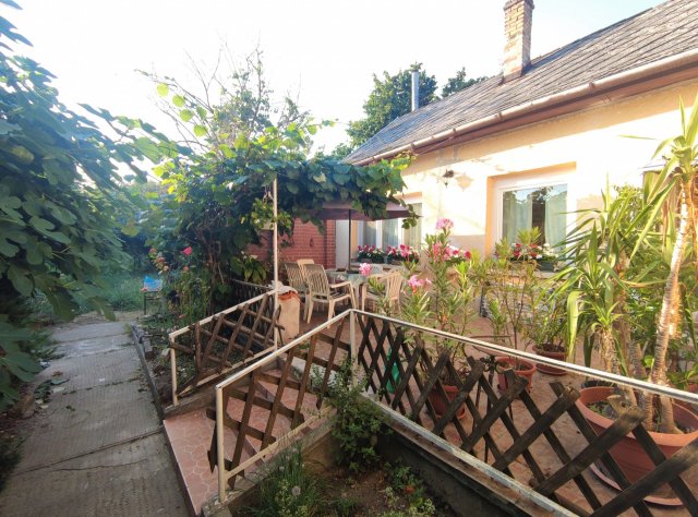 Eladó családi ház, Gyömrőn 99.9 M Ft, 6 szobás