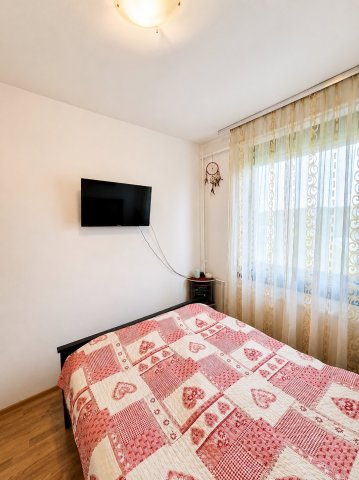 Kiadó téglalakás, albérlet, XVIII. kerületben, Tövishát utcában