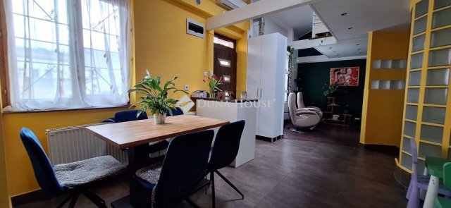 Eladó téglalakás, Budapesten, VIII. kerületben 93 M Ft, 3 szobás