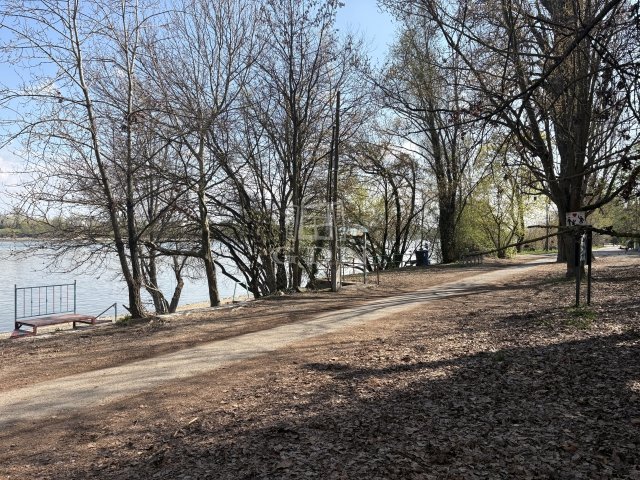 Eladó telek, Budapesten, III. kerületben 412000 M Ft