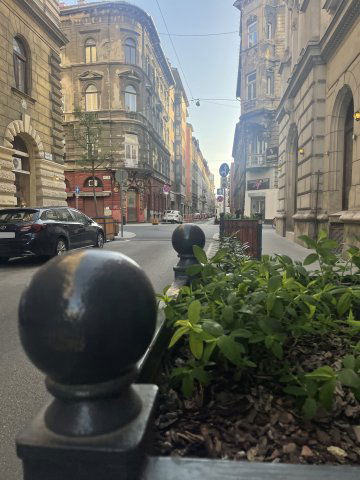 Eladó téglalakás, Budapesten, VI. kerületben 104.9 M Ft