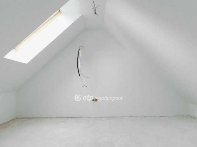 Eladó családi ház, Érden 79.9 M Ft, 2+2 szobás