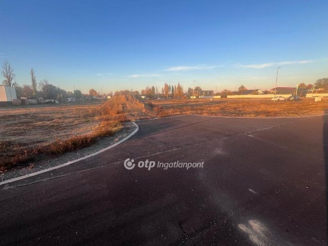 Eladó ipari ingatlan, Szegeden 370 M Ft / költözzbe.hu