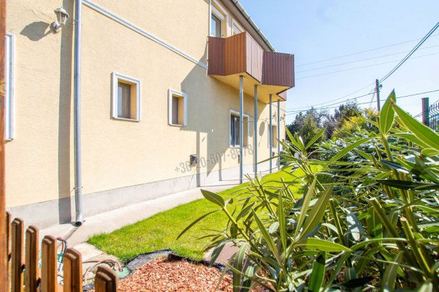 Eladó családi ház, Budapesten, XX. kerületben 150 M Ft, 7 szobás