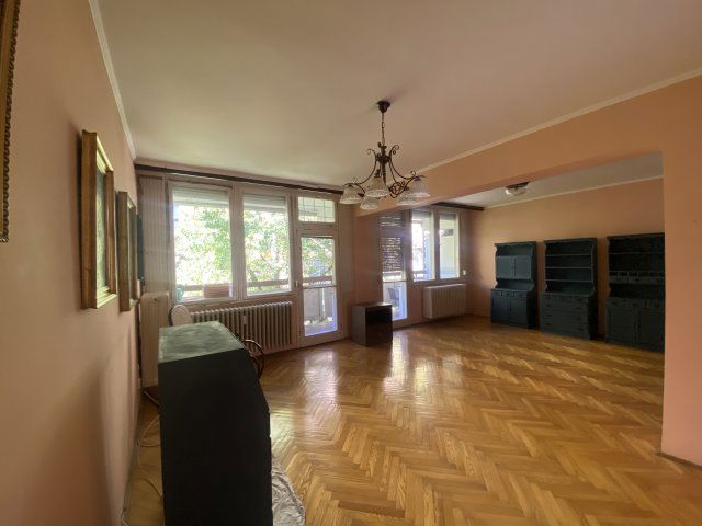 Eladó téglalakás, Szegeden, Kazinczy utcában 63.5 M Ft, 2 szobás