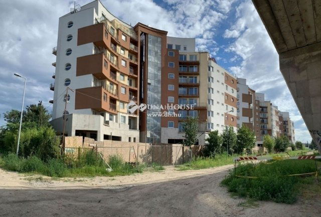 Eladó téglalakás, Budapesten, XIV. kerületben 75 M Ft, 2 szobás