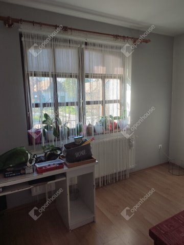 Eladó családi ház, Vértesszőlősön 53.9 M Ft, 3 szobás