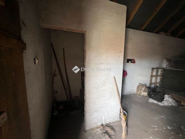 Eladó nyaraló, Villányban 13 M Ft / költözzbe.hu