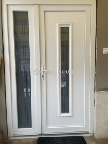 Eladó családi ház, Csókakőn 49.9 M Ft, 1+2 szobás