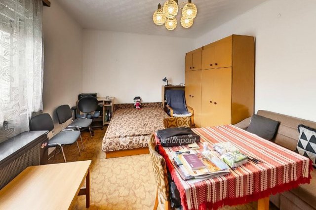 Eladó családi ház, Érden 69.9 M Ft, 3 szobás