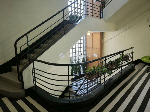 Eladó téglalakás, Győrött 89.99 M Ft, 2 szobás