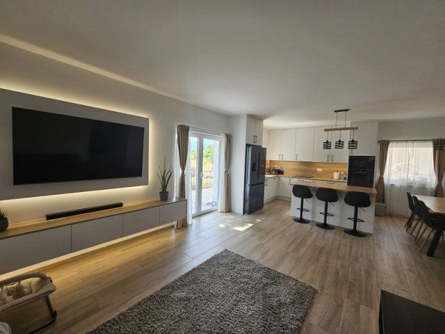Eladó családi ház, Érden 124.9 M Ft, 5 szobás