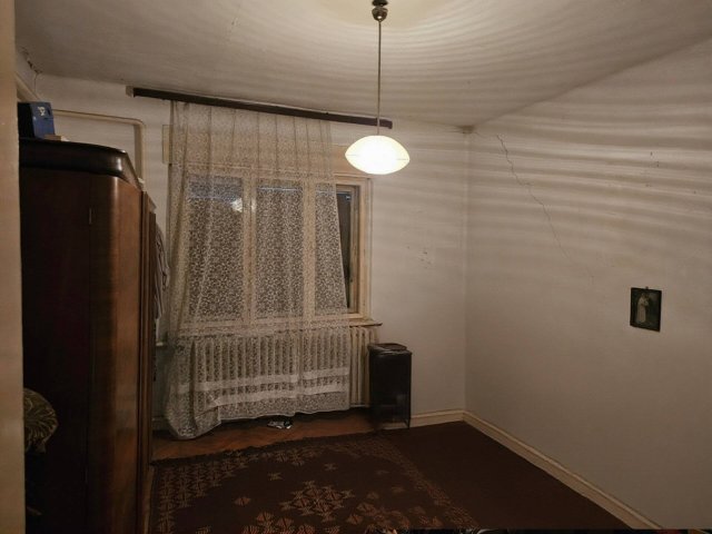 Eladó családi ház, Forrón 18 M Ft, 3 szobás