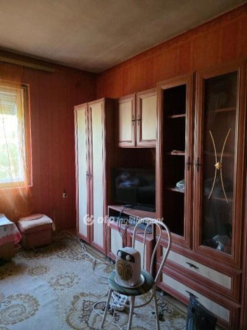 Eladó családi ház, Bagon 26 M Ft, 3 szobás