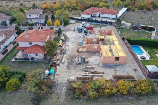 Eladó családi ház, Érden 235 M Ft, 5 szobás