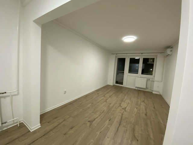 Eladó panellakás, Dorogon 52.3 M Ft, 2+1 szobás