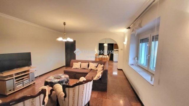 Eladó családi ház, Budapesten, III. kerületben 169 M Ft