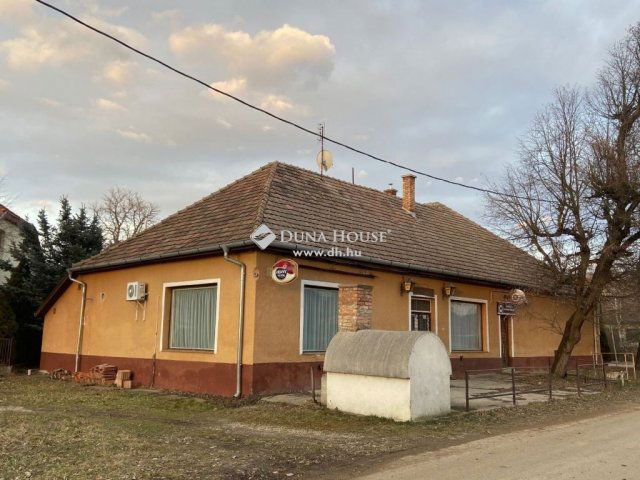 Eladó üzlethelyiség, Felsőpetényben 9.9 M Ft