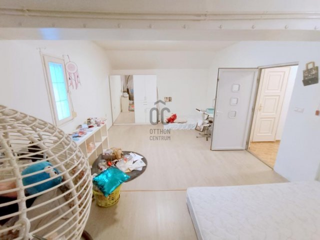 Eladó családi ház, Budapesten, XVI. kerületben 175 M Ft