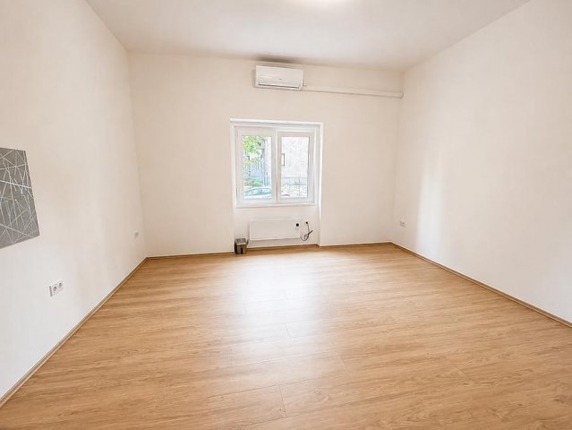 Eladó téglalakás, Budapesten, IV. kerületben, Attila utcában