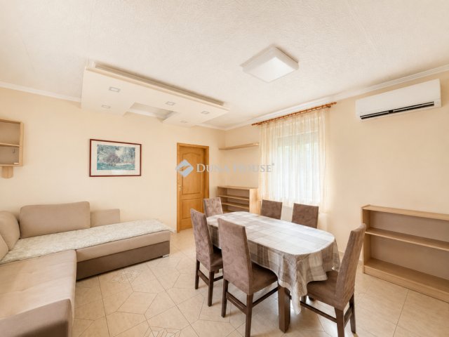 Eladó családi ház, Szigetszentmiklóson 102 M Ft, 4 szobás