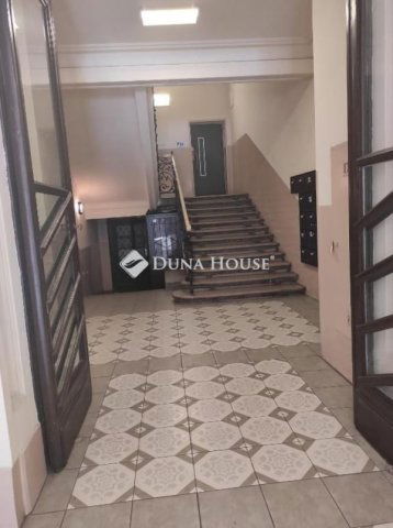Eladó téglalakás, Budapesten, VII. kerületben 72.5 M Ft