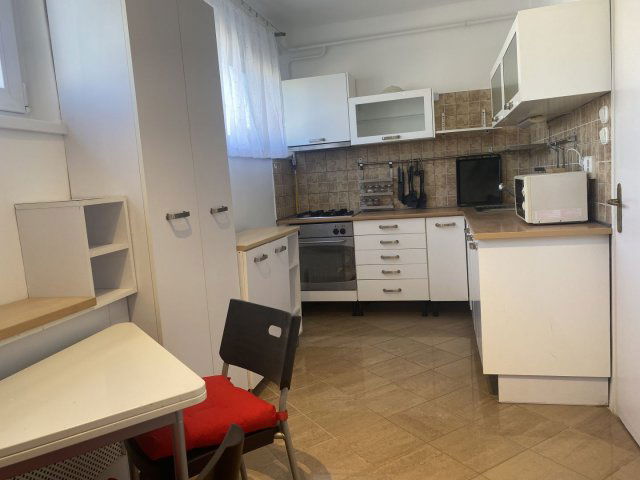 Kiadó téglalakás, albérlet, Debrecenben 200 E Ft / hó, 2 szobás