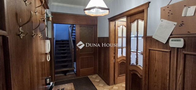 Kiadó családi ház, albérlet, Taksonyon 550 E Ft / hó, 5 szobás