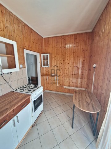 Eladó téglalakás, Tatabányán 37.9 M Ft, 2 szobás