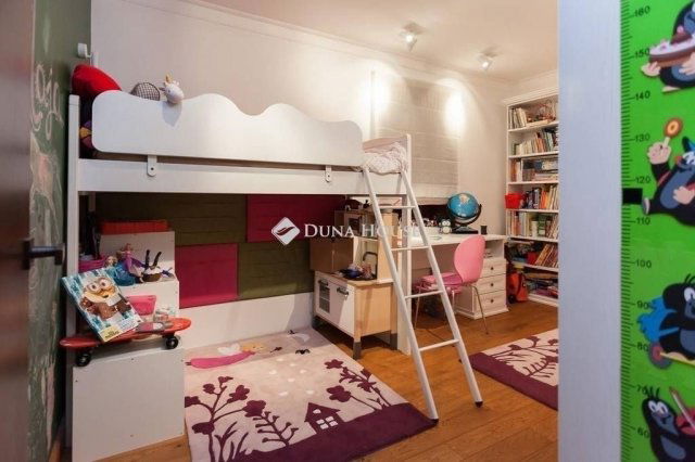 Eladó családi ház, Taksonyon 275 M Ft, 4 szobás